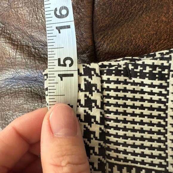 Theory Black White Plaid Cropped Slim Ankle Pants - Academia / Preppy - Picture 9 of 10